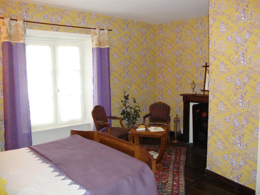 Domaine De La Dame De Lauriere Bed & Breakfast Solignac ภายนอก รูปภาพ