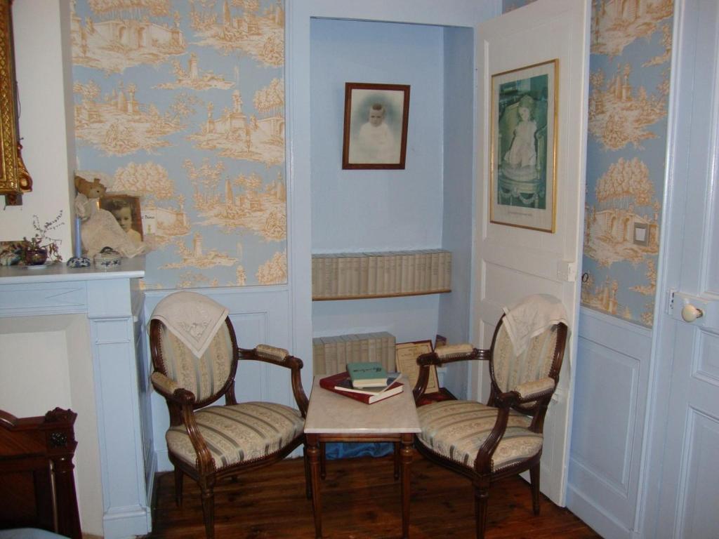 Domaine De La Dame De Lauriere Bed & Breakfast Solignac ห้อง รูปภาพ