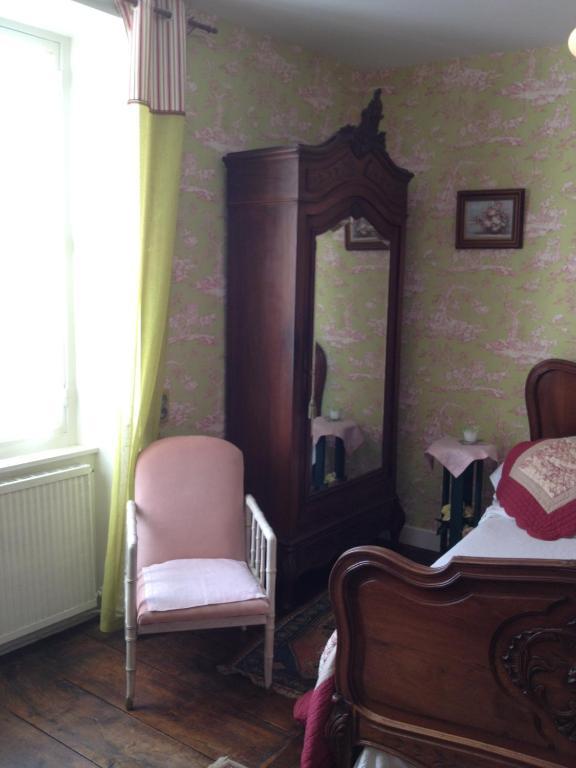 Domaine De La Dame De Lauriere Bed & Breakfast Solignac ห้อง รูปภาพ