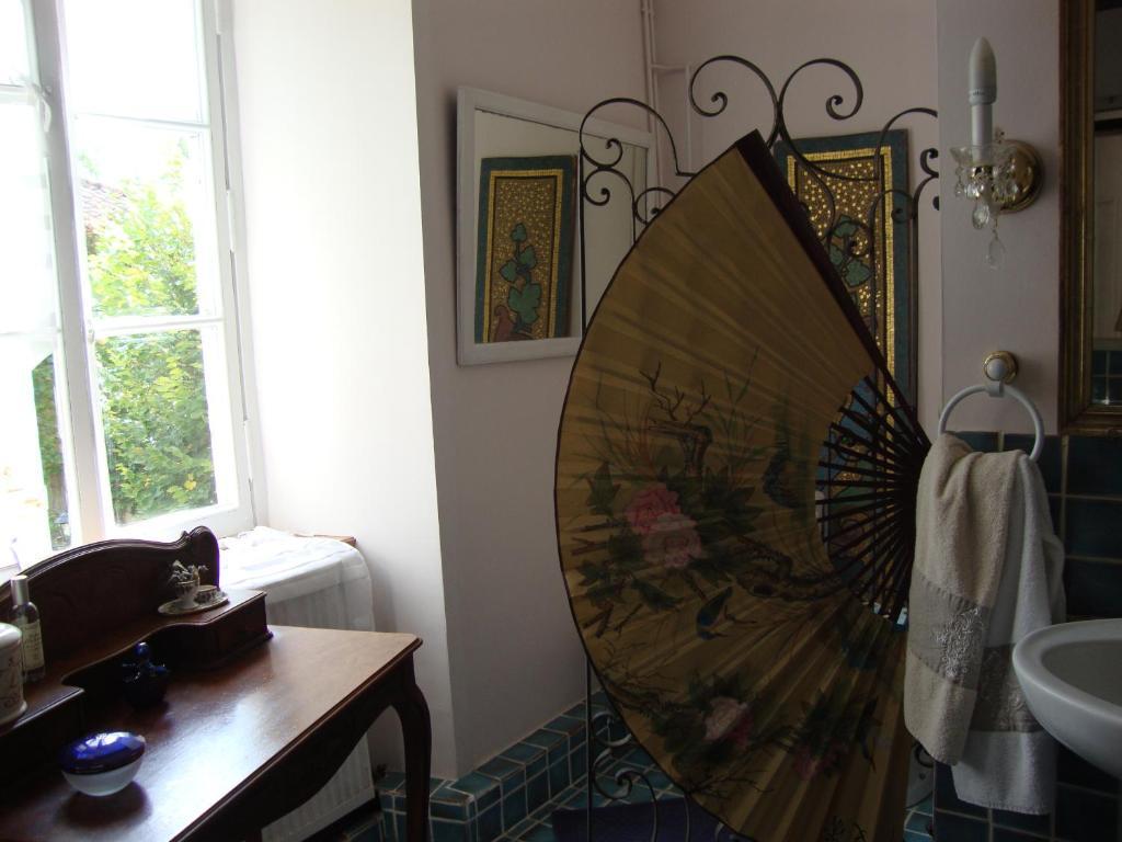 Domaine De La Dame De Lauriere Bed & Breakfast Solignac ห้อง รูปภาพ